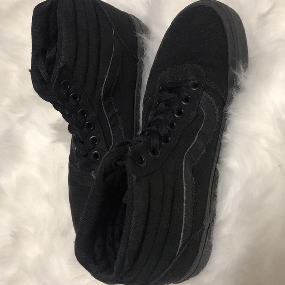 vans off the wall all black